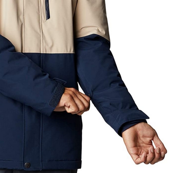 Columbia Men's Winter District Performance Ski Jacket - Picture 6 of 7